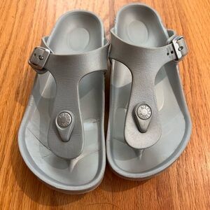 Kids Birkenstock Gizeh EVA size 34